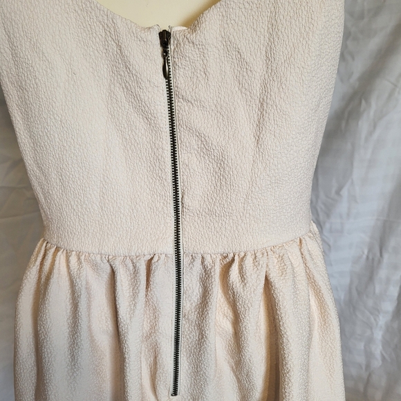 Xhilaration Cream and Pink Lace Mini Dress, Size Large - Picture 5 of 7